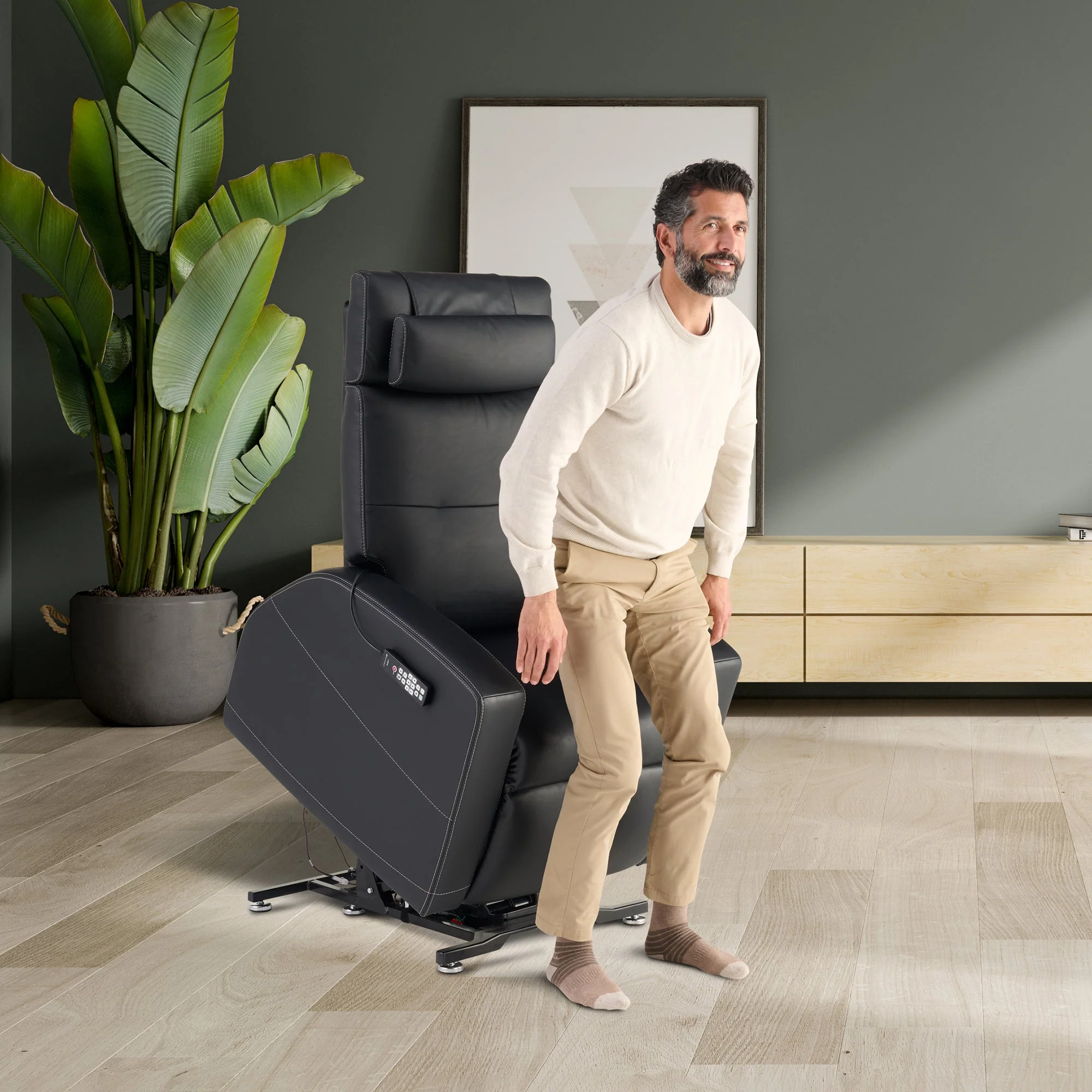 Laevo ZG Chair with Lift Assist - Image 10