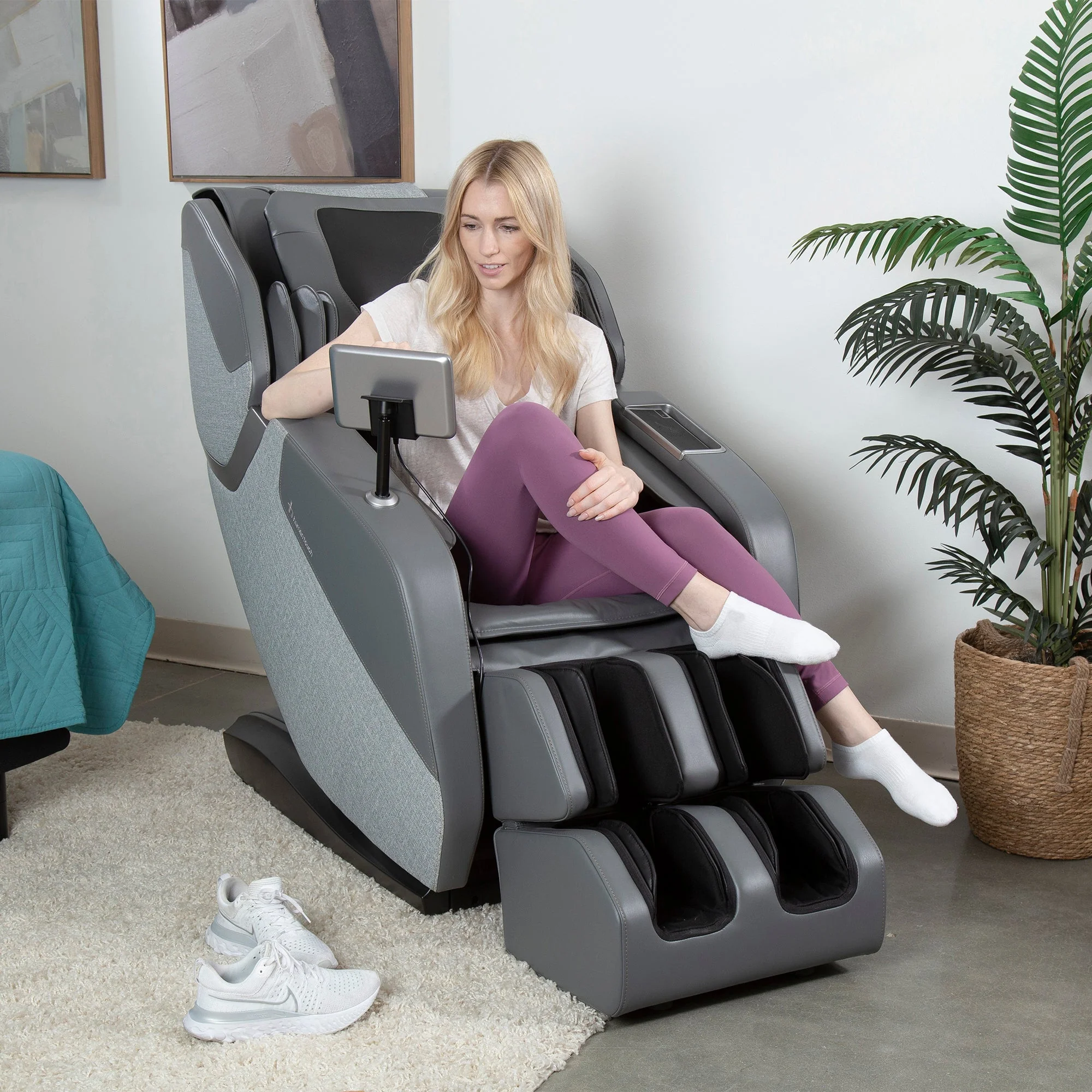 WholeBody® ROVE Massage Chair - Image 9